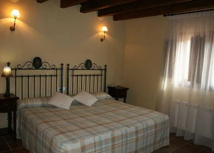 Hotel Molino Del Cubo 3*